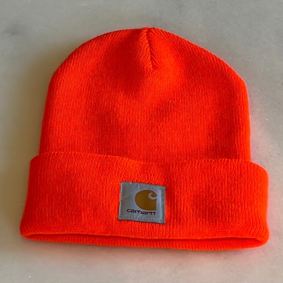 Carhartt Accessories - ⚜️ Carhartt orange beanie